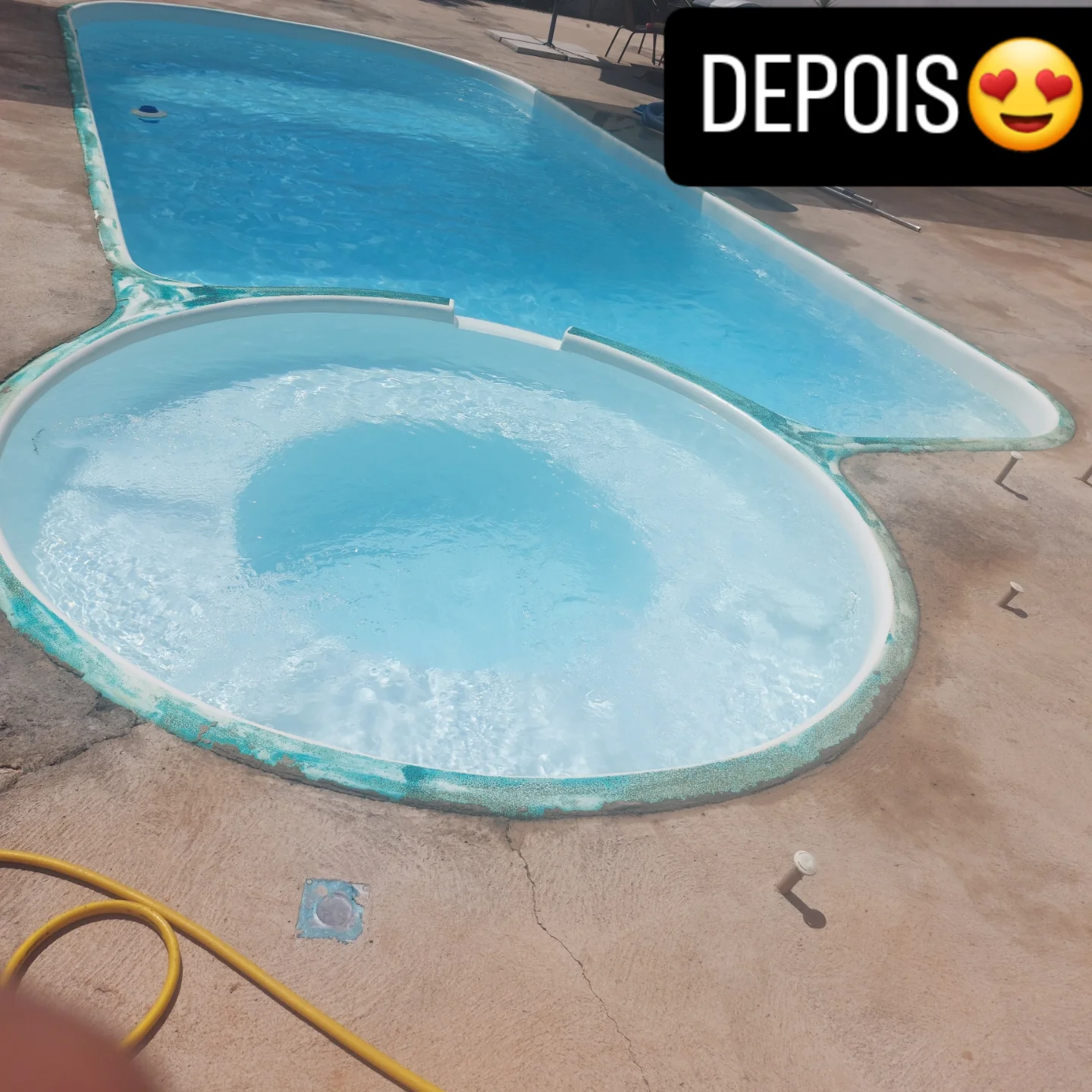Depois da limpeza - Piscina com água cristalina